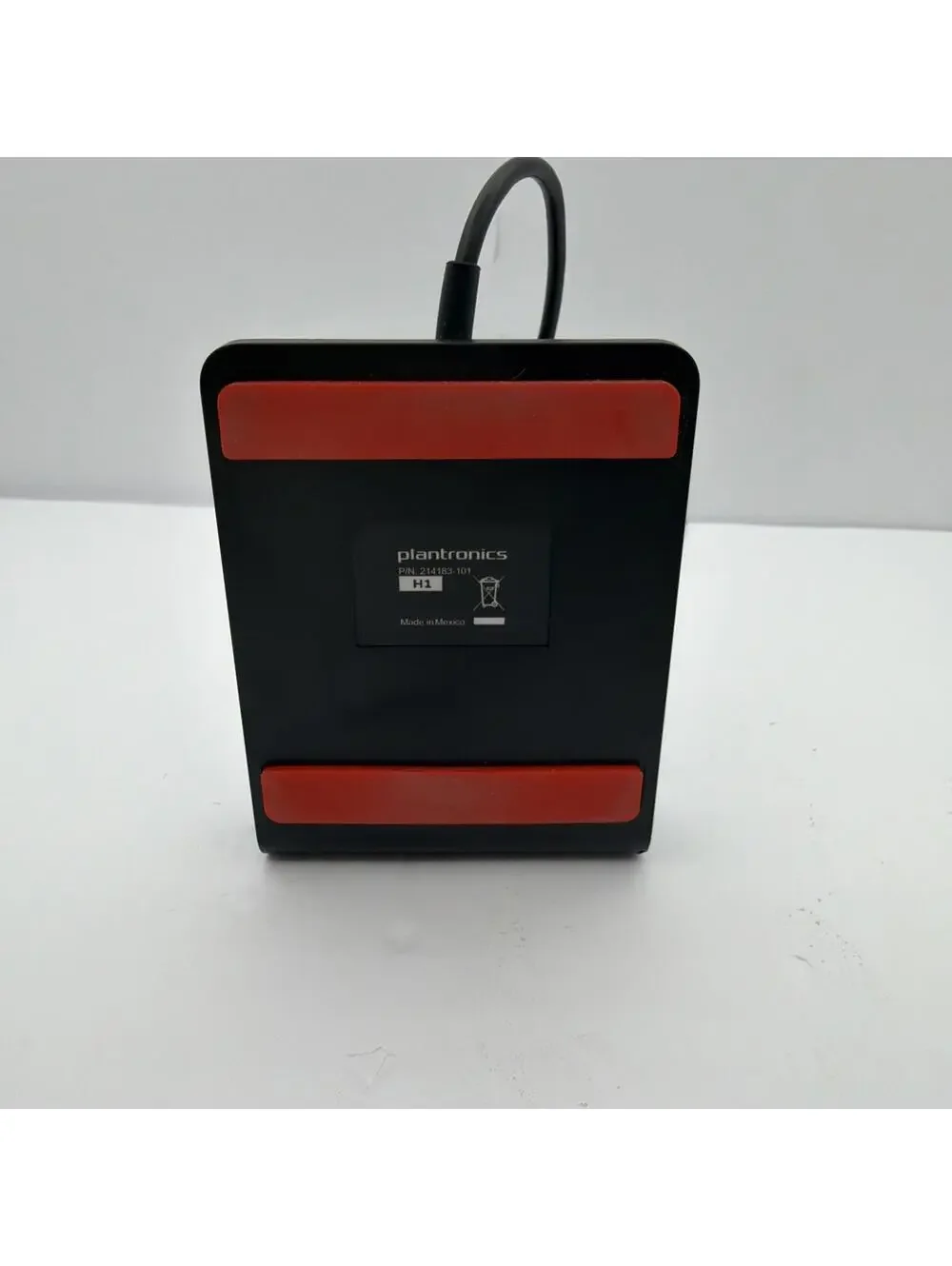 Plantronics 214183-101 Poly Voyager Charging BASE ONLY w/ Free Shipping